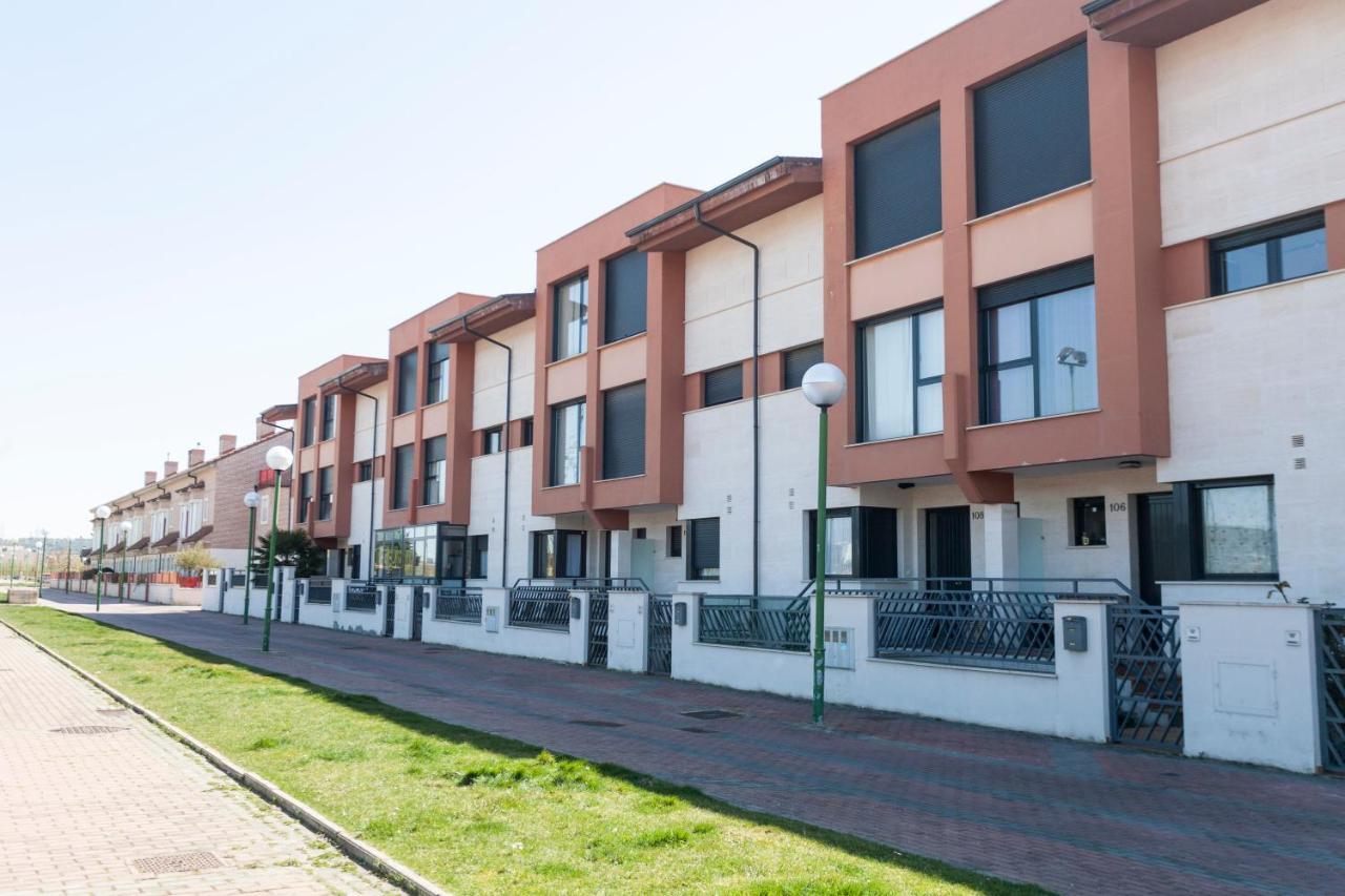 Tu Hogar En Burgos Villa Buitenkant foto